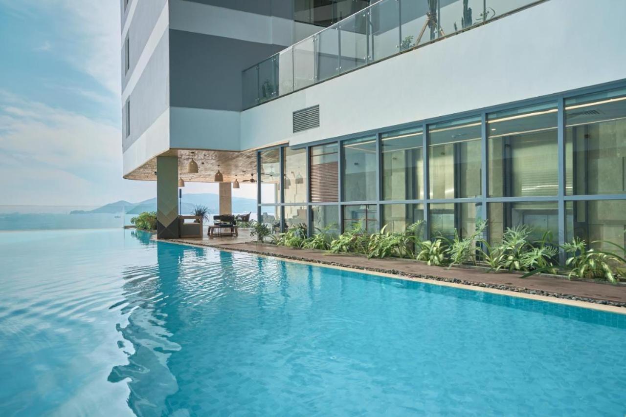 Panorama Lyn Beachfront Apartment На Транг Екстериор снимка