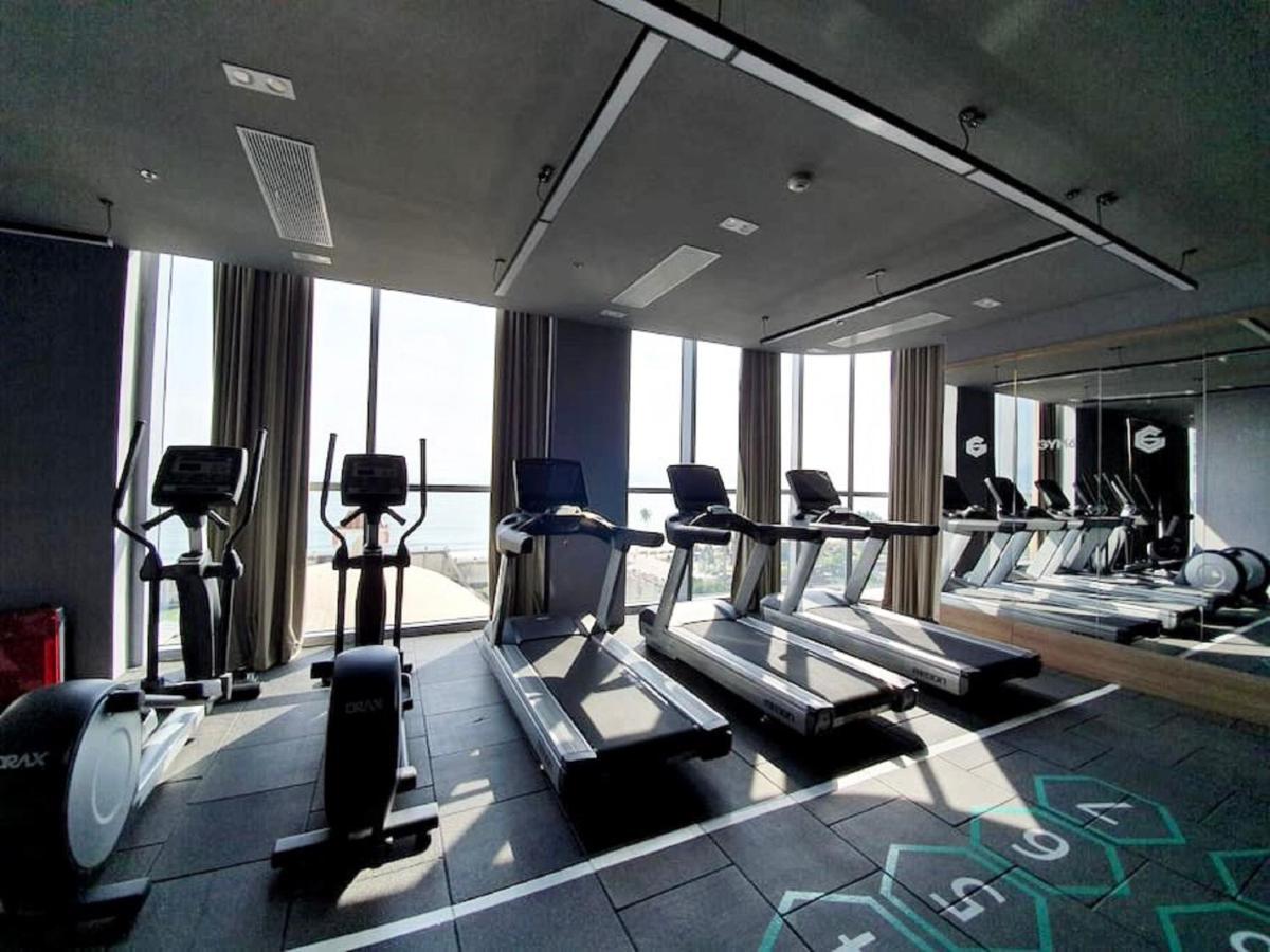 Panorama Lyn Beachfront Apartment На Транг Екстериор снимка