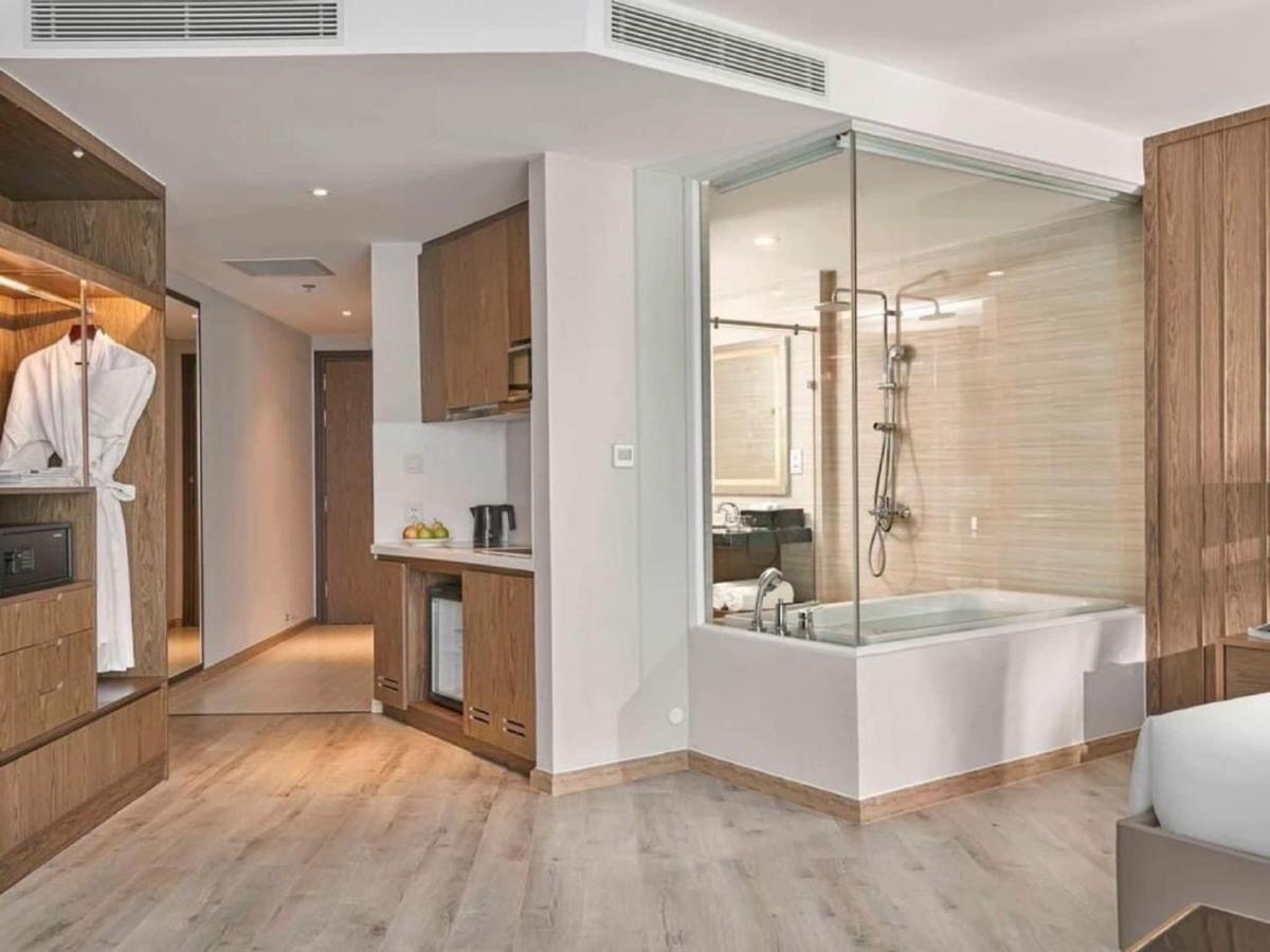 Panorama Lyn Beachfront Apartment На Транг Екстериор снимка